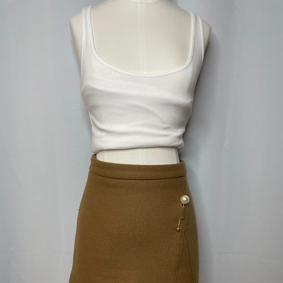 NORA STUDIOS MINI SKIRT - Picture 2 of 4